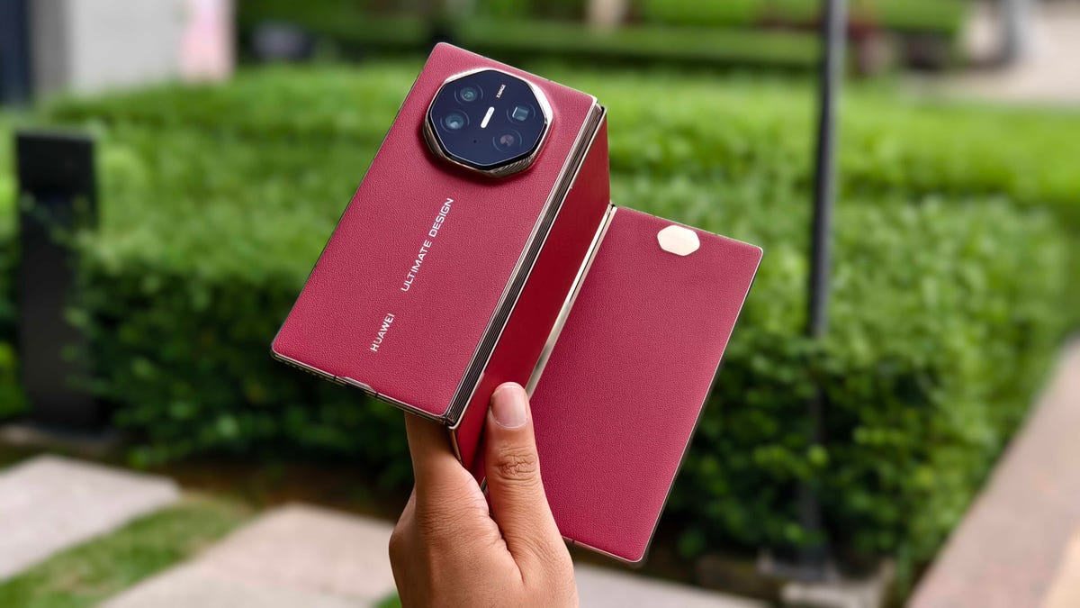 I used Huawei’s $ 3,600 tri-foldable, and it made every phone I ever tested felt outdated