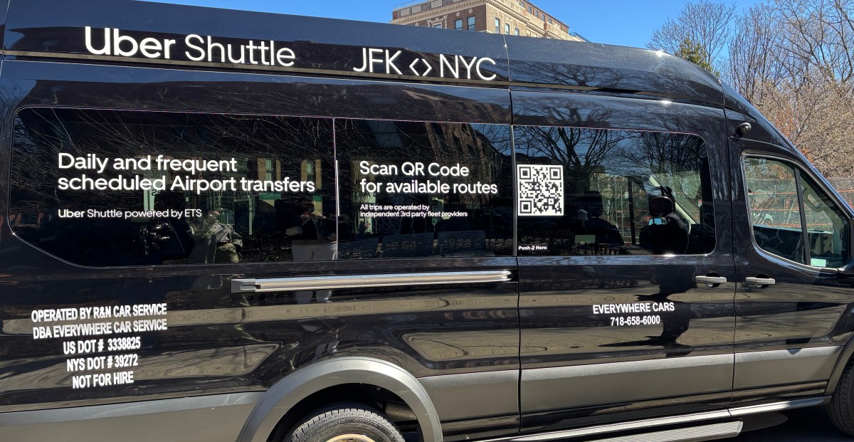 Uber Shuttle takes you to JFK Airport for $ 10
