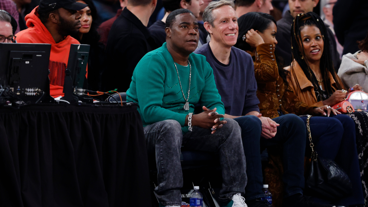 Tracy Morgan ‘is doing well’ after vomiting during Knicks game on MSG Court, comedian says he had food poisoning