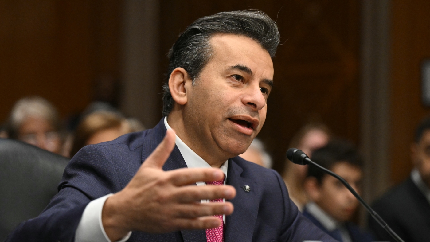 5 snack bars from the hearing for confirmation for Trump’s FDA candidate: shots