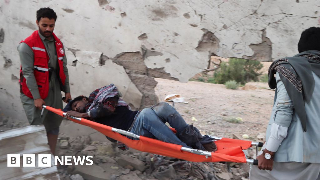 Dozens of African migrants killed in American strike, say Houthis