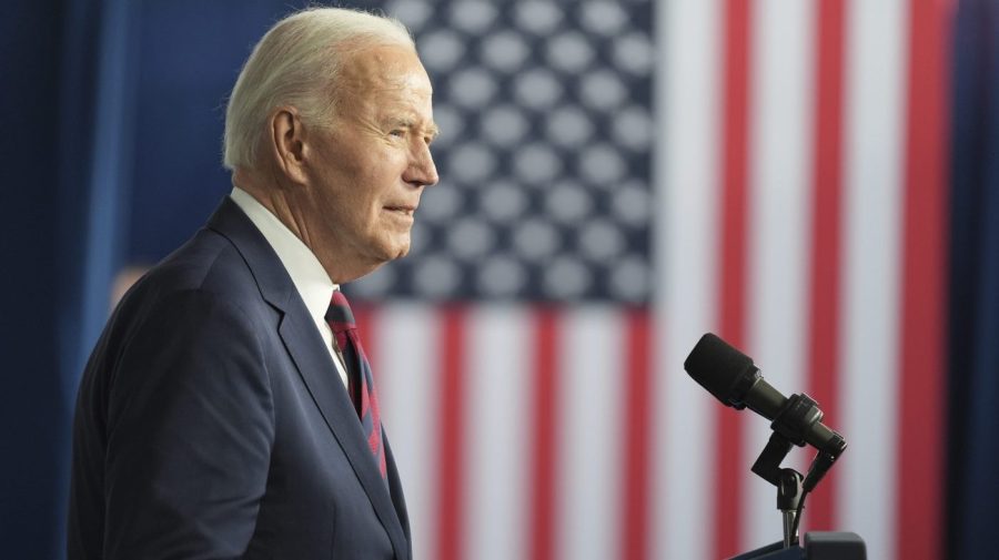 Biden visits students at the Harvard Kennedy School