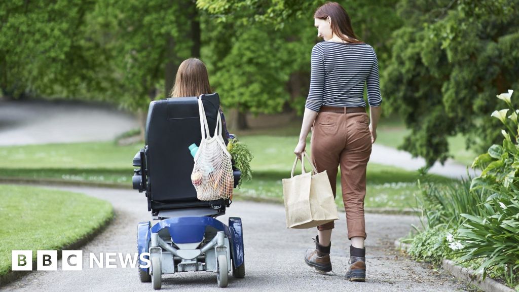 Nothing to do in social care is unsustainable, warn MPs