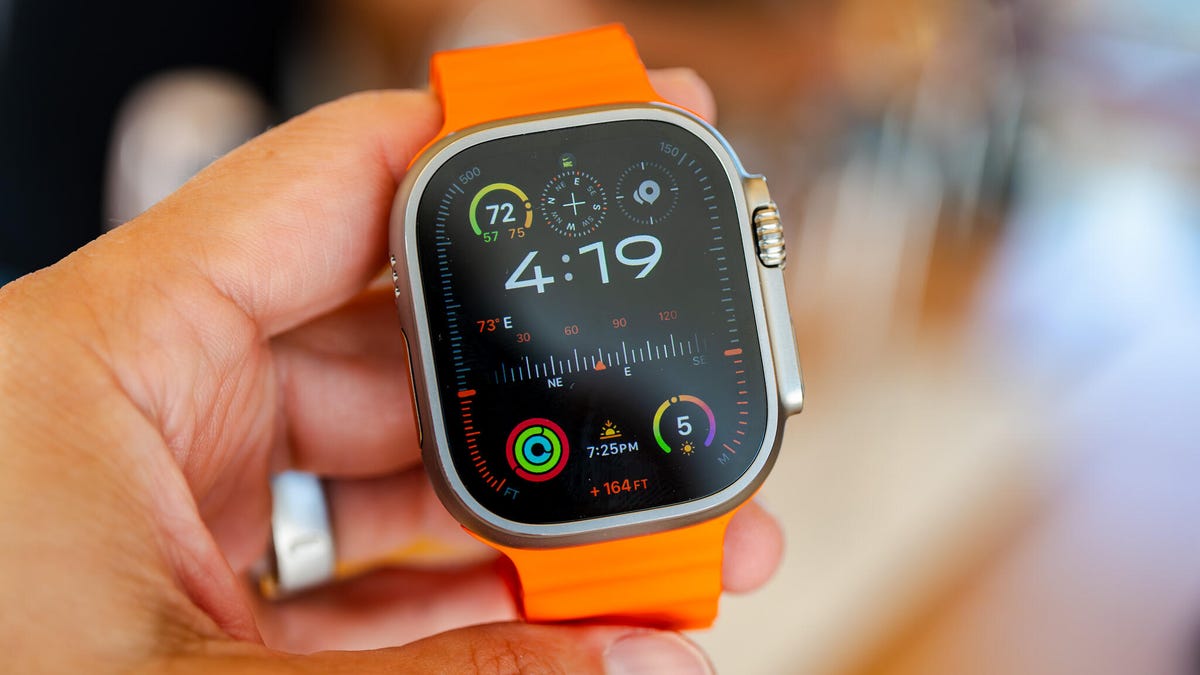 The Apple Watch Ultra 2 is an almost perfect smartwatch and it is now $ 70 discount