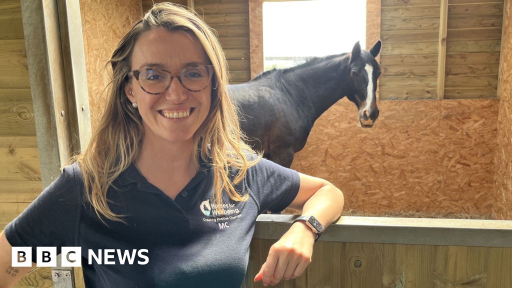 Horse Charity asks NHS to finance children’s wave bone services