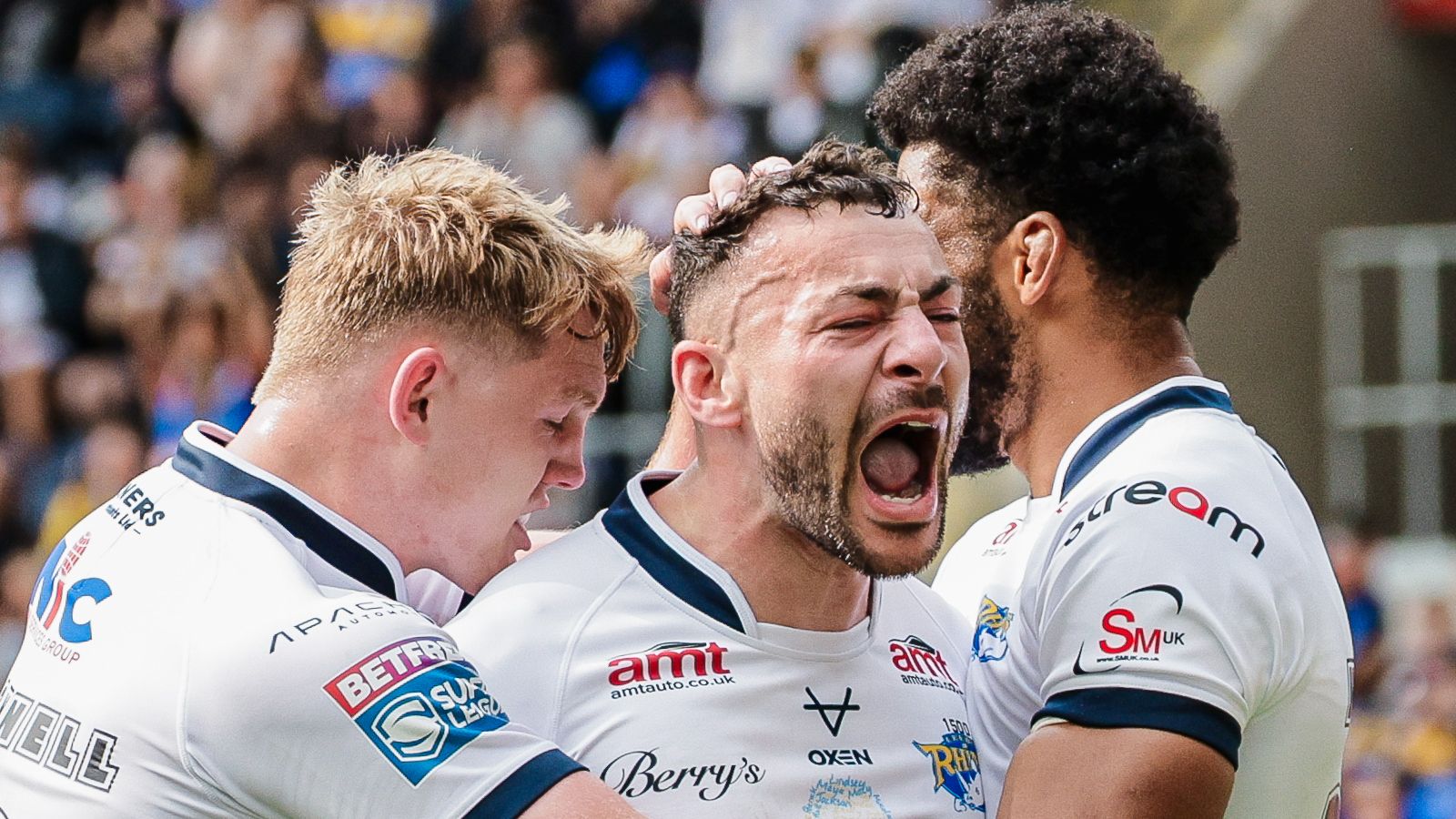 Super League: Leeds Rhinos keeps Wakefield Fightback to reclaim the third place after Rob Burrow Tributes | Rugby league news