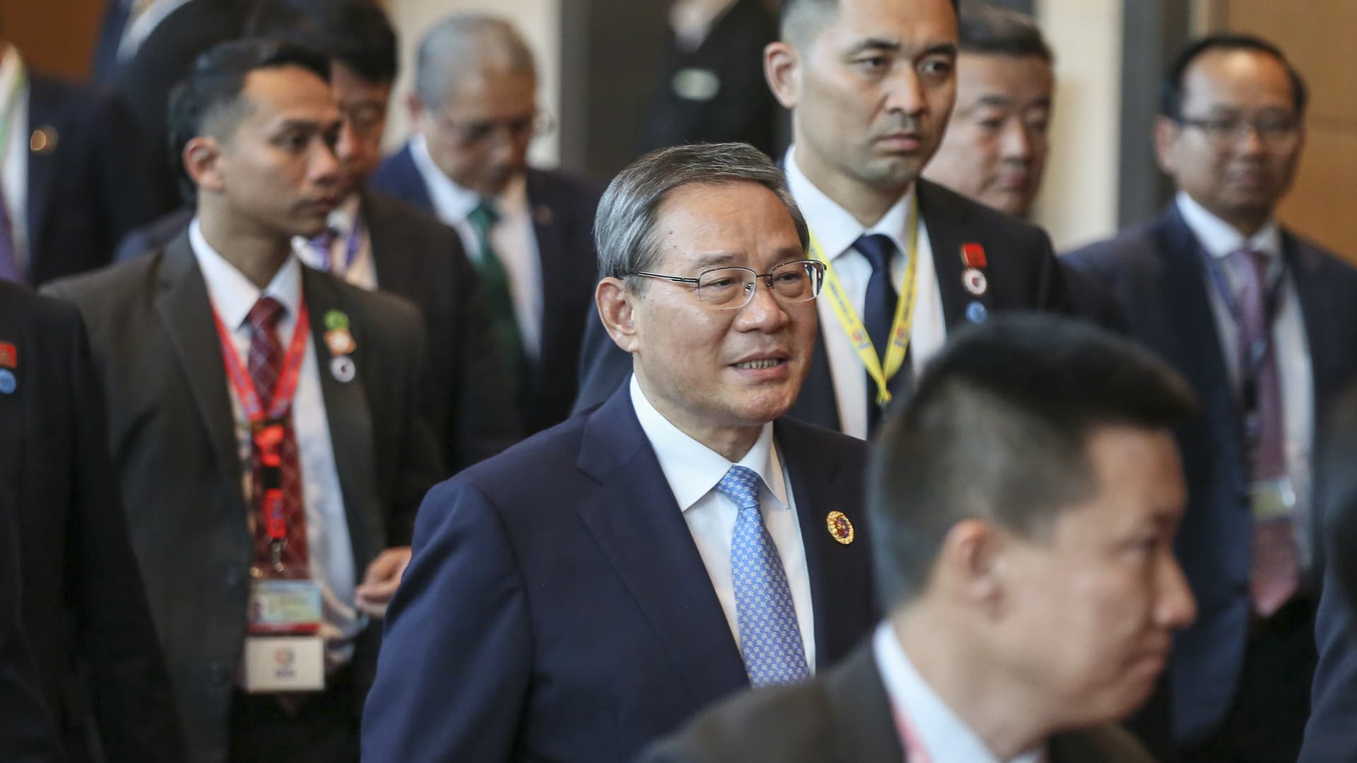 China calls on a development bank supported by Beijing to focus more on the lane and road initiative