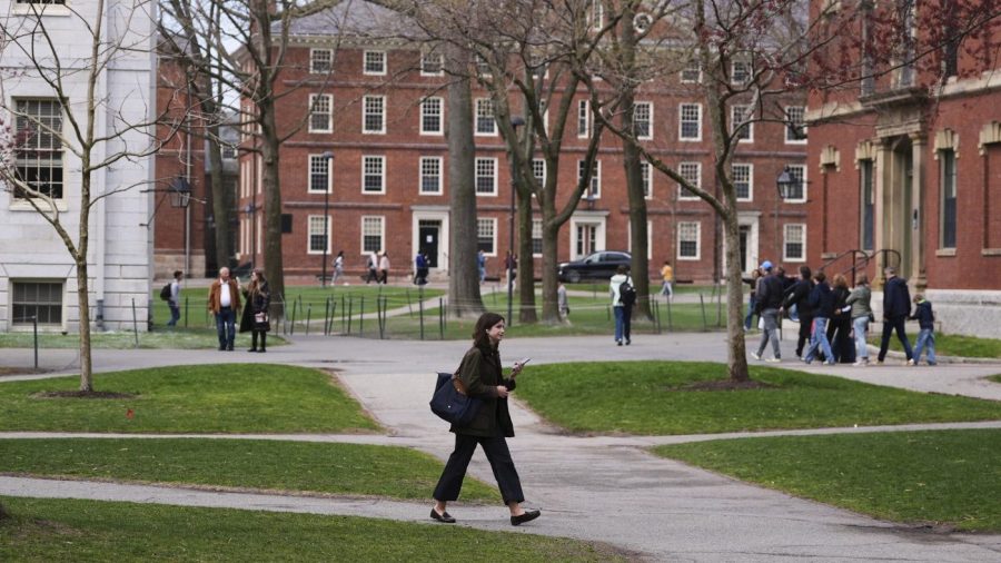 Trump limits foreign student visa on Harvard