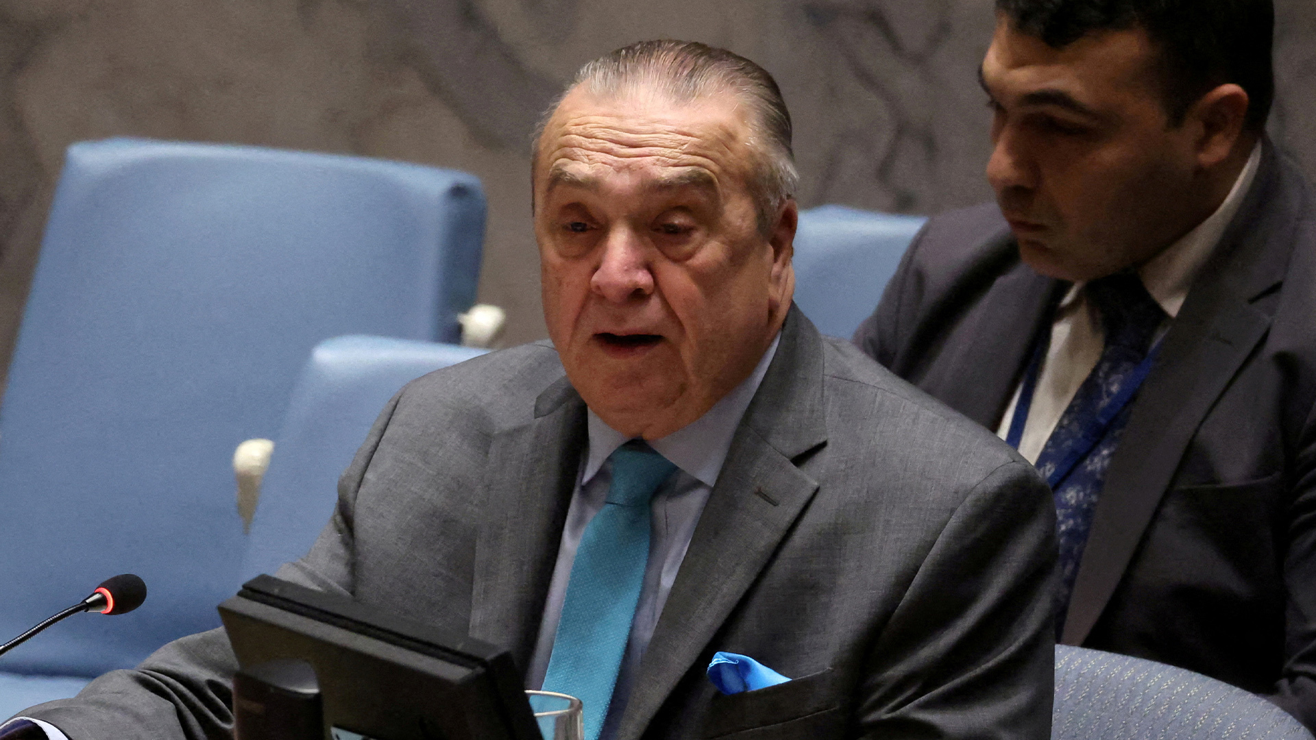 “You’re not alone,” Diplomat tells Palestinians after VN Voemen