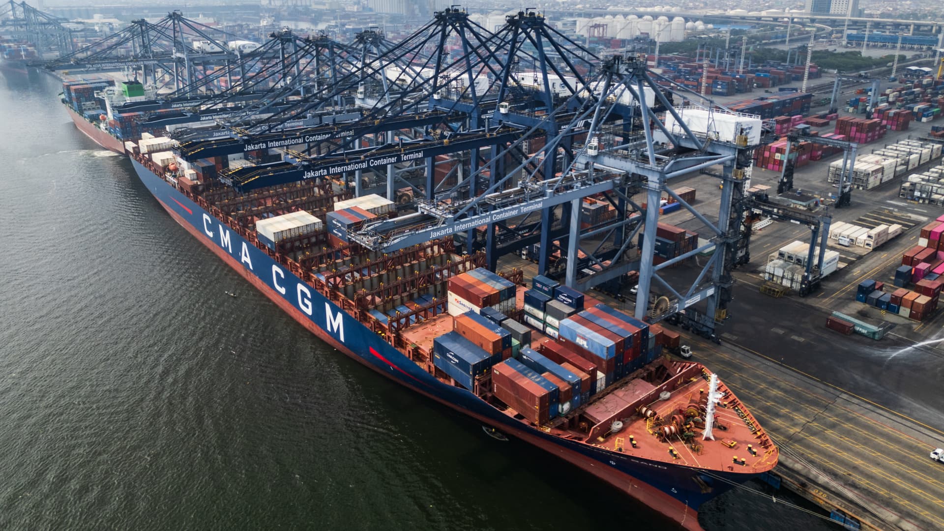 Yieldstreet tells investors about $ 89 million sea loans to expect losses