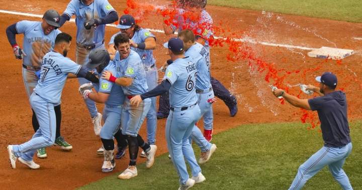 Blue Jays earn 45th comeback -victory of the year