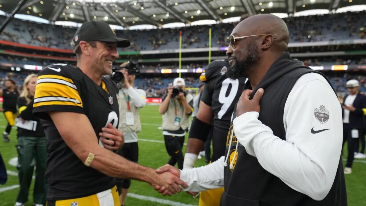 Top reasons for Steelers’ surprising 4-1 start: Aaron Rodgers, Mike Tomlin leading the way