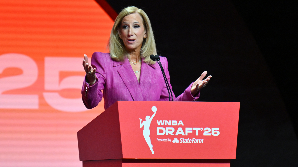 WNBA offers players’ union a 30-day CBA extension to continue negotiations, per report