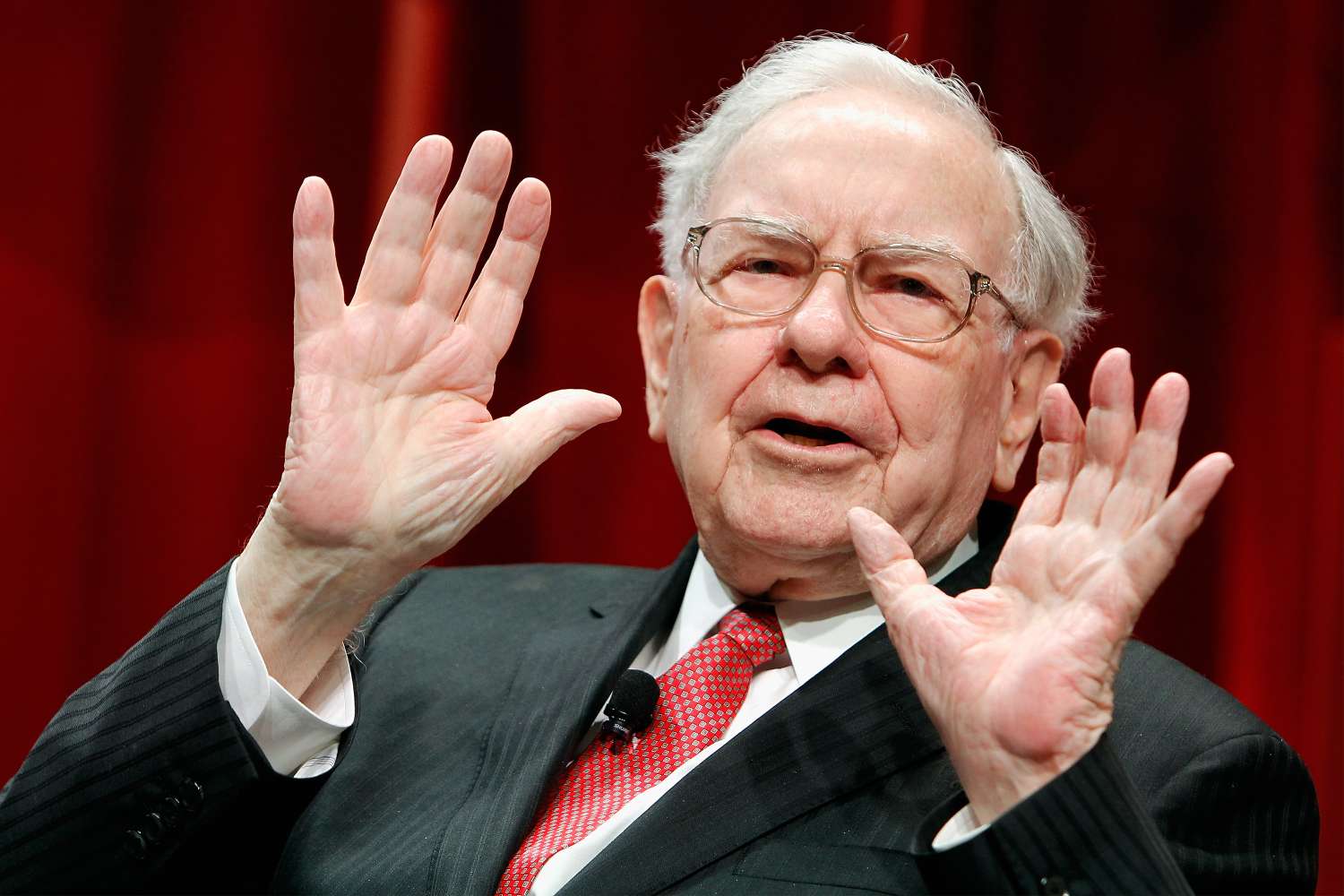 What Warren Buffett teaches about investing in emotional intelligence