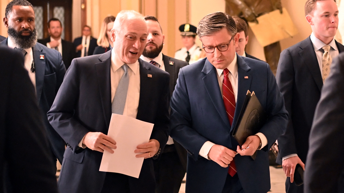 “We’ve been gone far too long.” House members reflect on longest shutdown: NPR