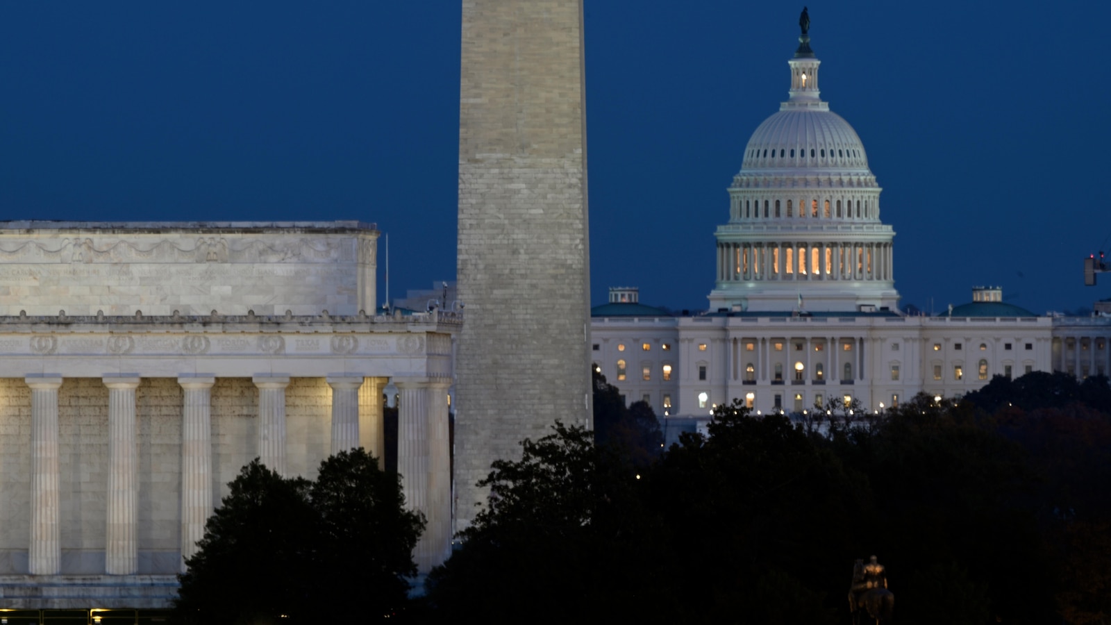 The government shutdown becomes the longest ever as the fallout spreads across the country